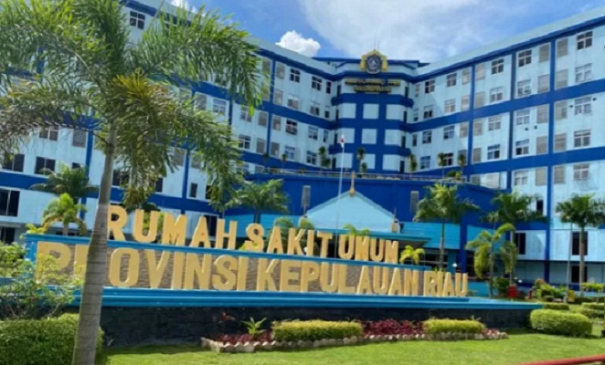 RSUP Kepri salah satu rumah sakit rujukan pasien COVID-19 di wilayah itu.