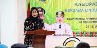 Ketua TP-PKK Kepulauan Riau Hj Dewi Kumalasari Ansar